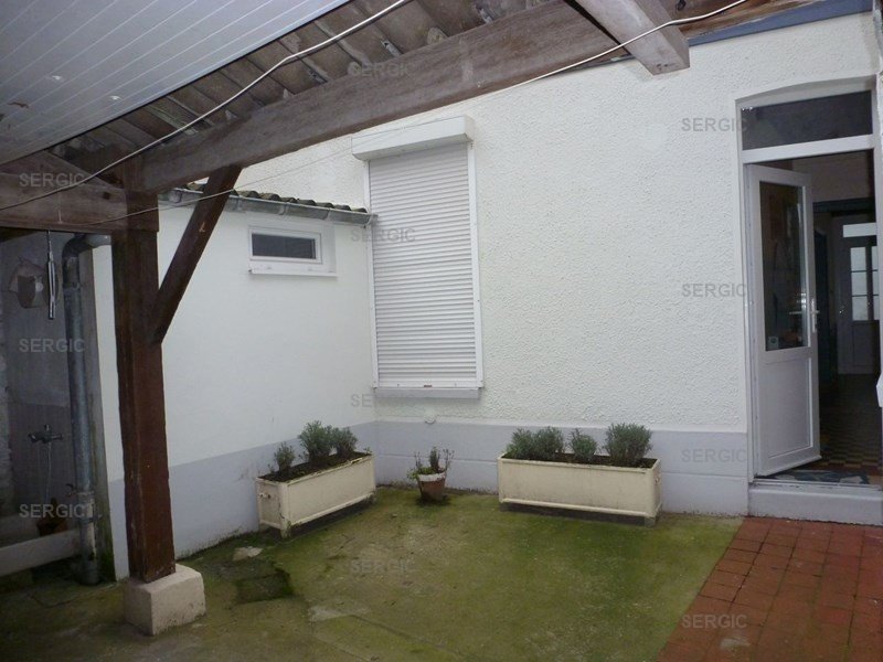 /picture/helios/118055001/RUEGUY/12_2026-05-07CEST04h00-04.jpg