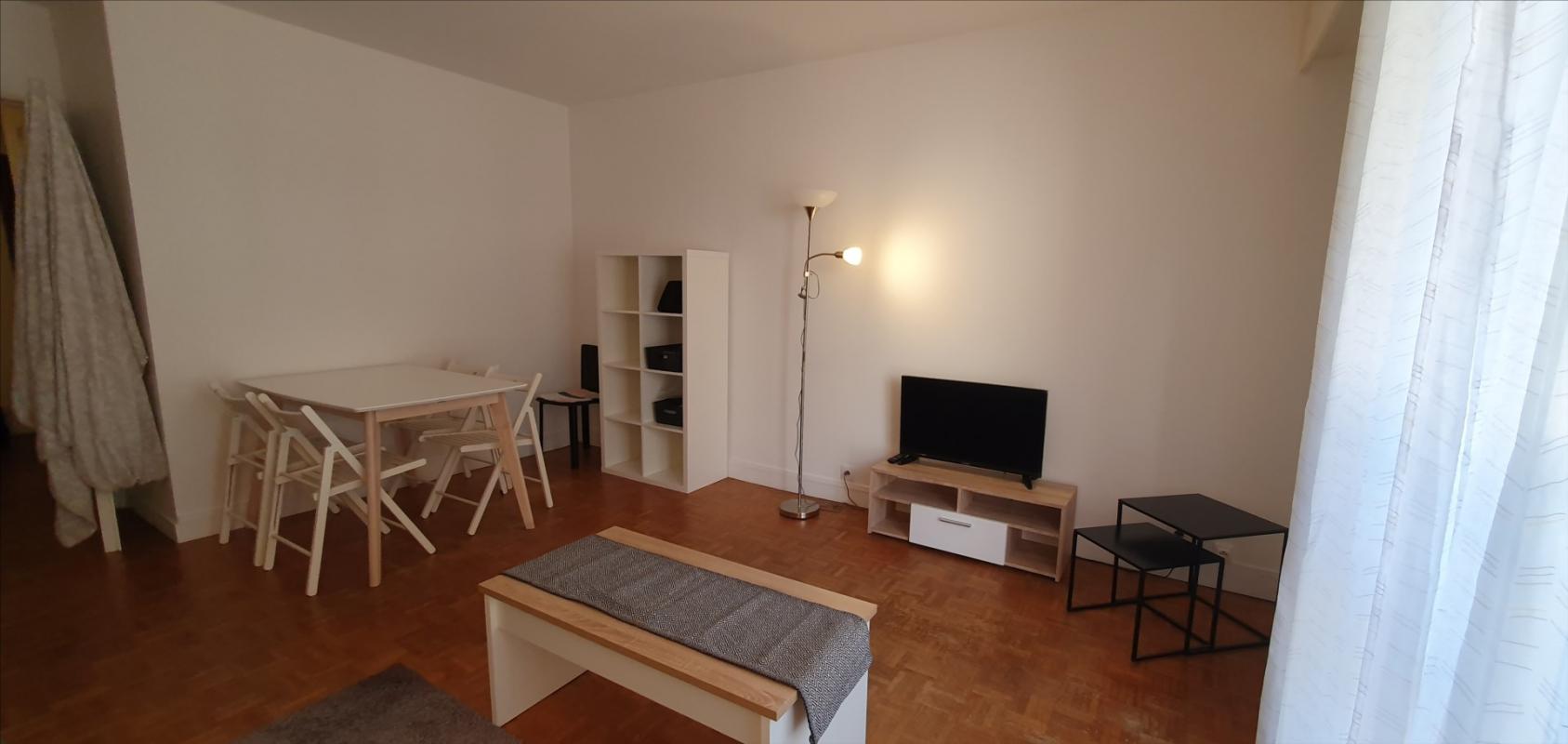 /picture/ubiflow/4CARNOT101/1_2025-09-04CEST19h00-05.jpg