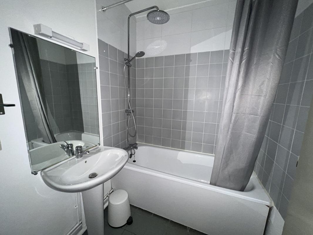 /picture/ubiflow/HDF4364/2_2026-08-12CEST07h00-31.jpg