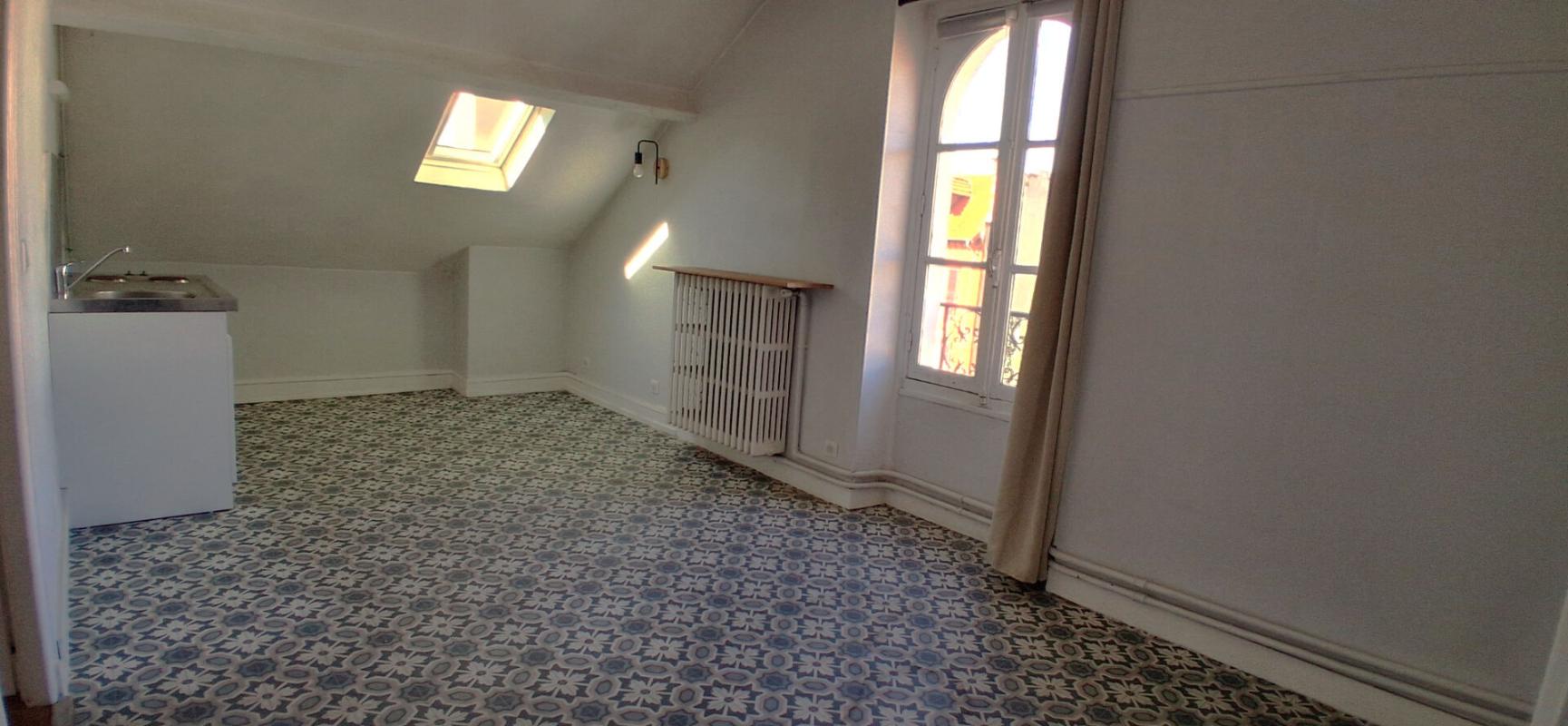 Appartement 1 pièce 17 m² · à Nanterre · 17 m² · 114 900 €
