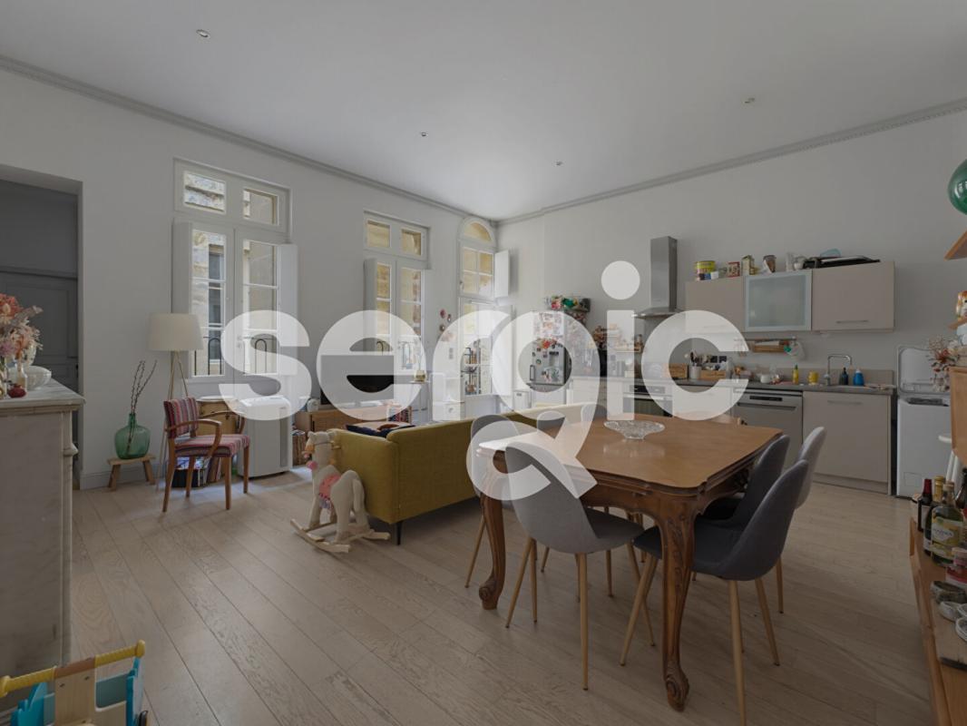 Appartement 82 m² · à Bordeaux · 82 m² · 441 000 €