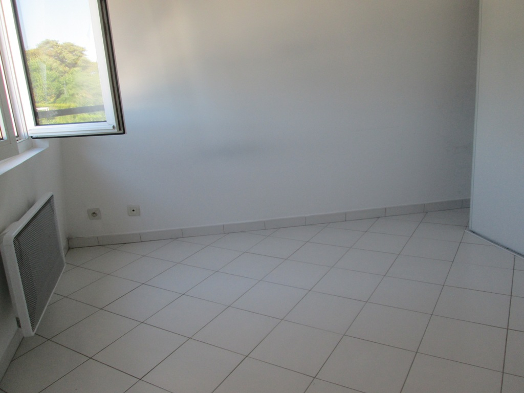 /picture/ubiflow/STS5693/4_2026-09-13CEST04h00-44.jpg